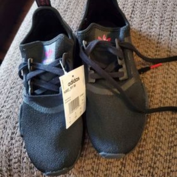 NMD Adidas shoes. New 2 diffrent sizes 6.5 and 7